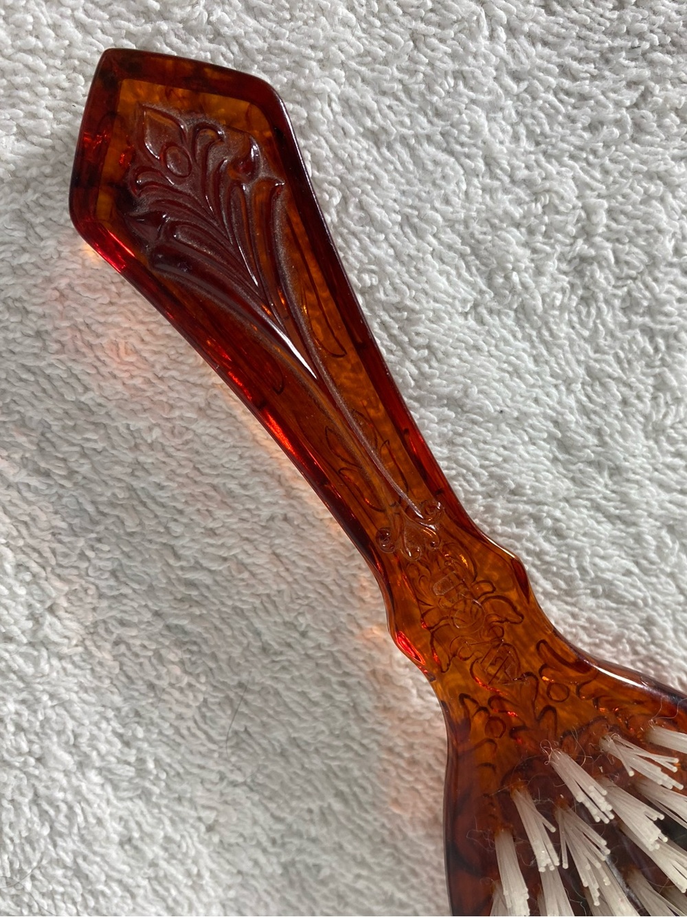 Vintage Avon Cameo Hairbrush W Faux Tortoise Shell Amber Tone Handle Grannycore - Picture 6 of 13